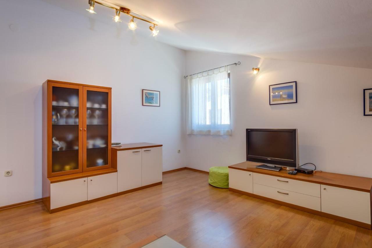 Apartman Anamarija Mali Lošinj Dış mekan fotoğraf